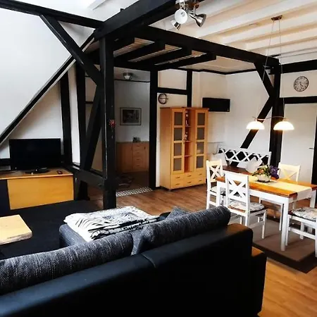 Im Alten Bahnhof Apartment *