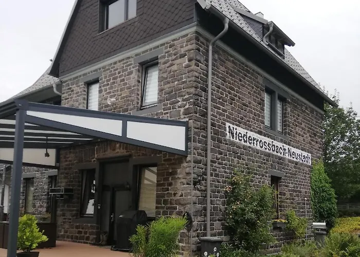 Im Alten Bahnhof Niederrossbach